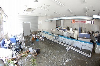 東日本大震災で飯岡支店が被災